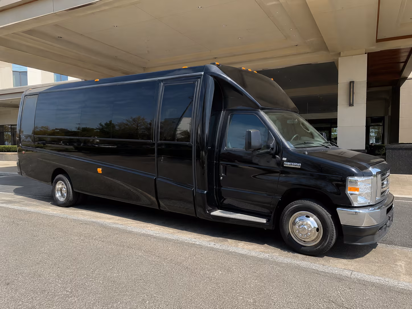 corporate travel to chicago detroit and beyond