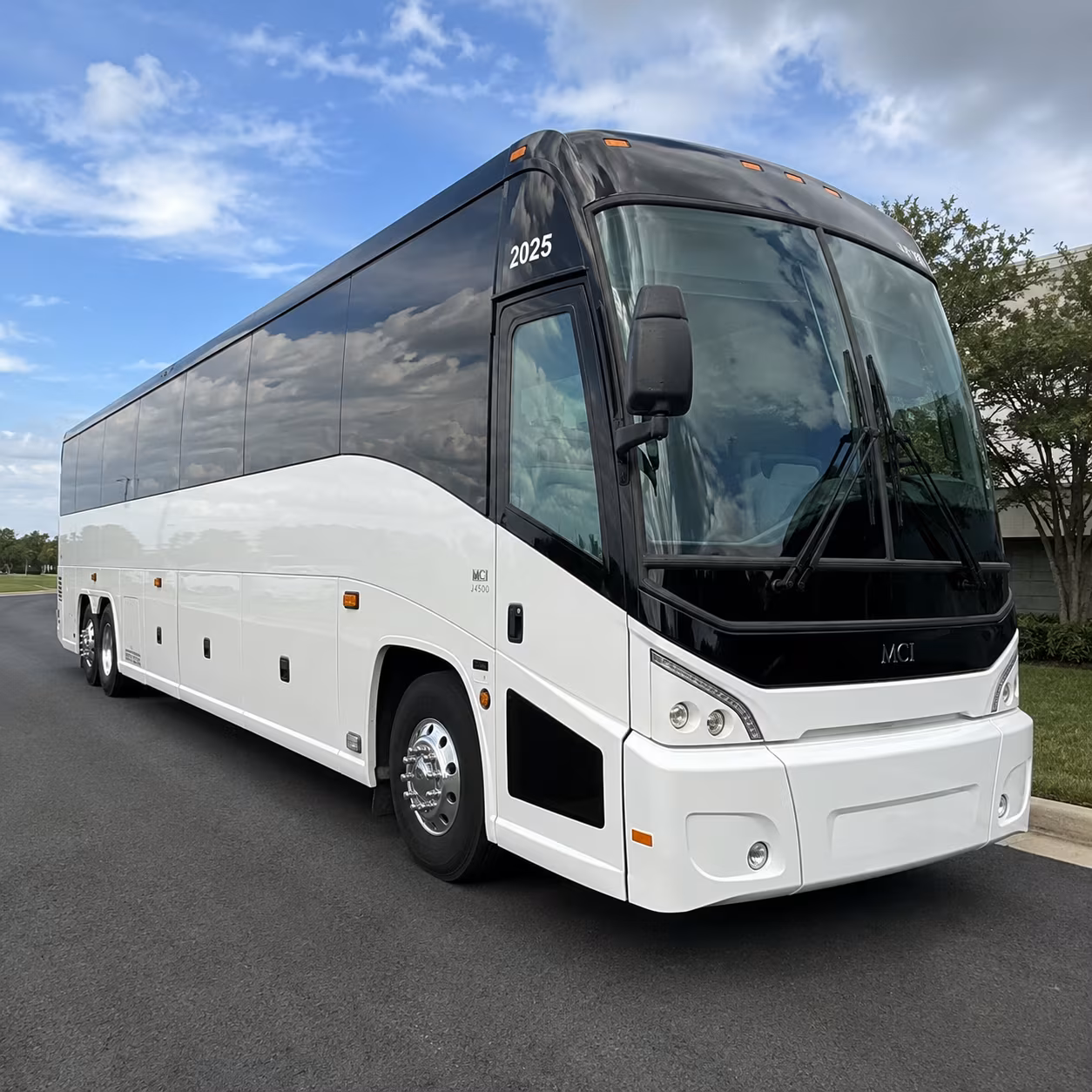south bend charter bus hero 3