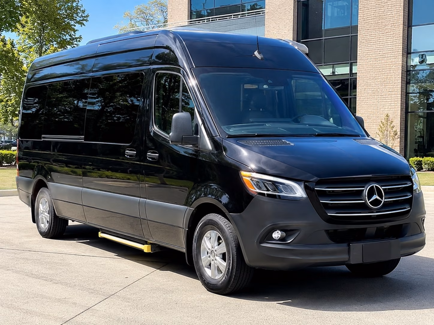 south bend hospital and campus shuttle bus rentals